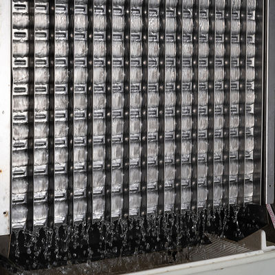 650kg ανά ημέρα LZ-260 Bitzer συμπιεστή δημοφιλής σχεδίασης ημισέληνος Ice Moon Making Machine